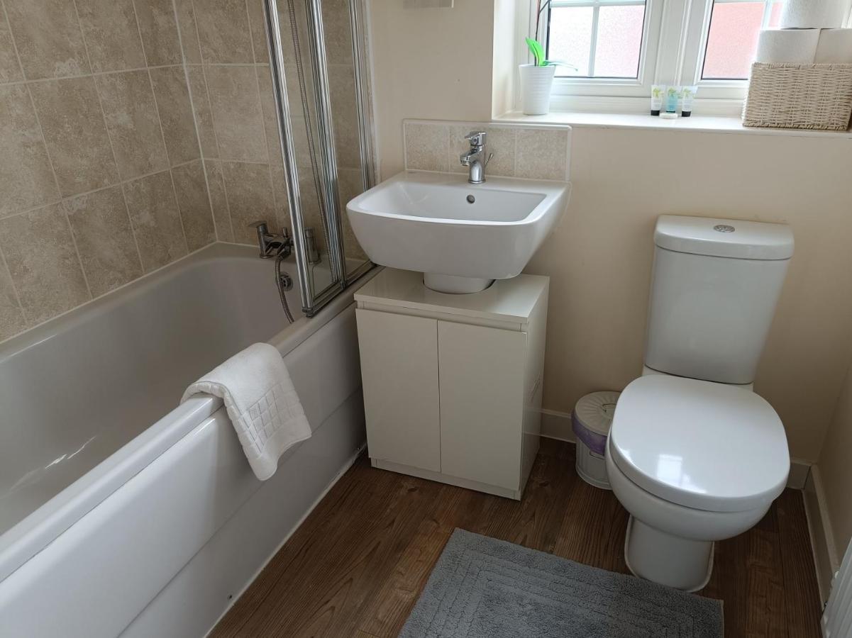 3 Bedroom Townhouse Near Bicester Village Ngoại thất bức ảnh