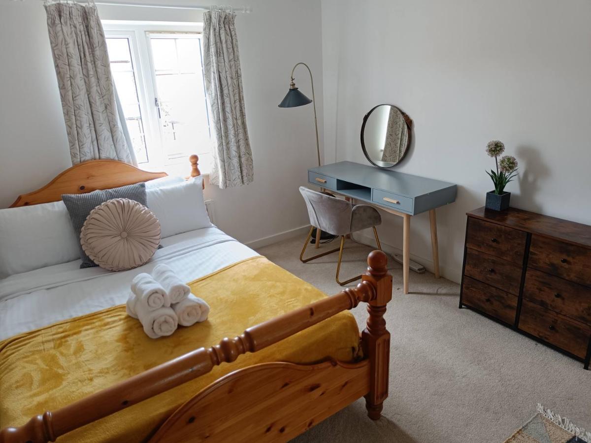 3 Bedroom Townhouse Near Bicester Village Ngoại thất bức ảnh